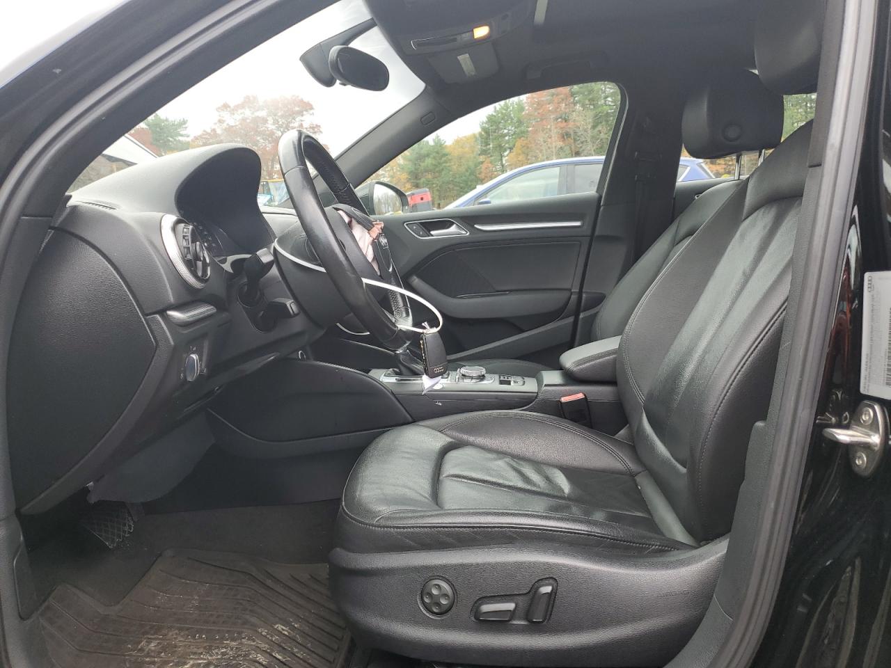 AUDI A3 PREMIUM PLUS