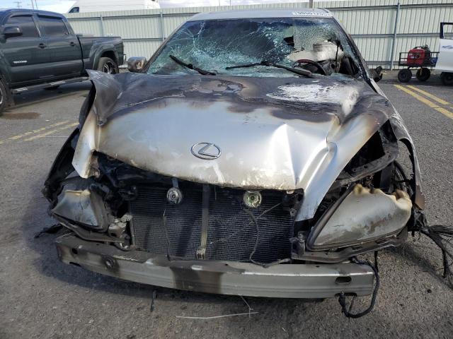 2002 LEXUS ES 300 #3304669941