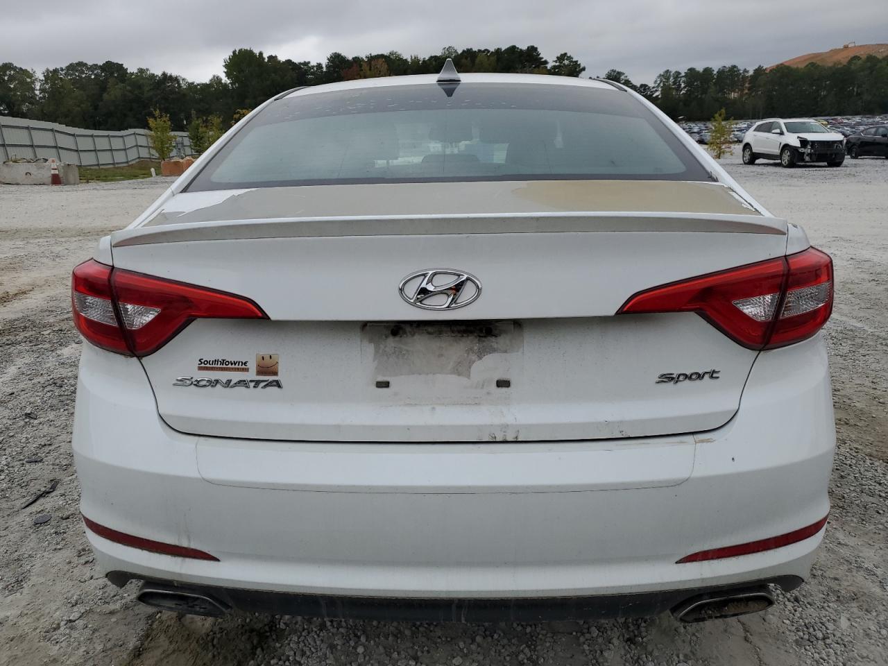 HYUNDAI SONATA SPORT