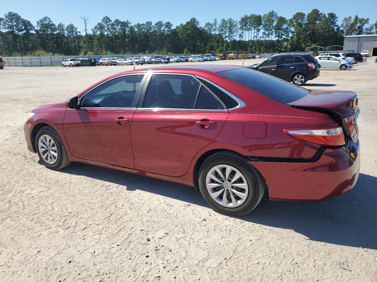 TOYOTA CAMRY LE