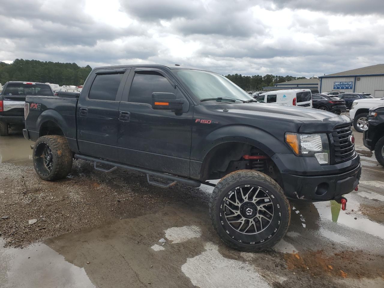 FORD F-150 SUPERCREW