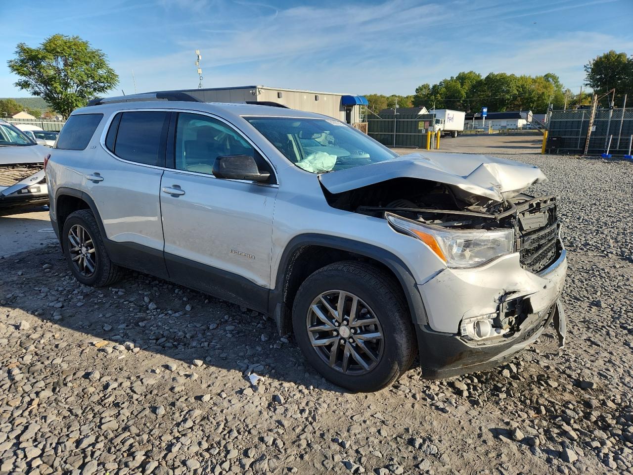 GMC ACADIA SLT-1