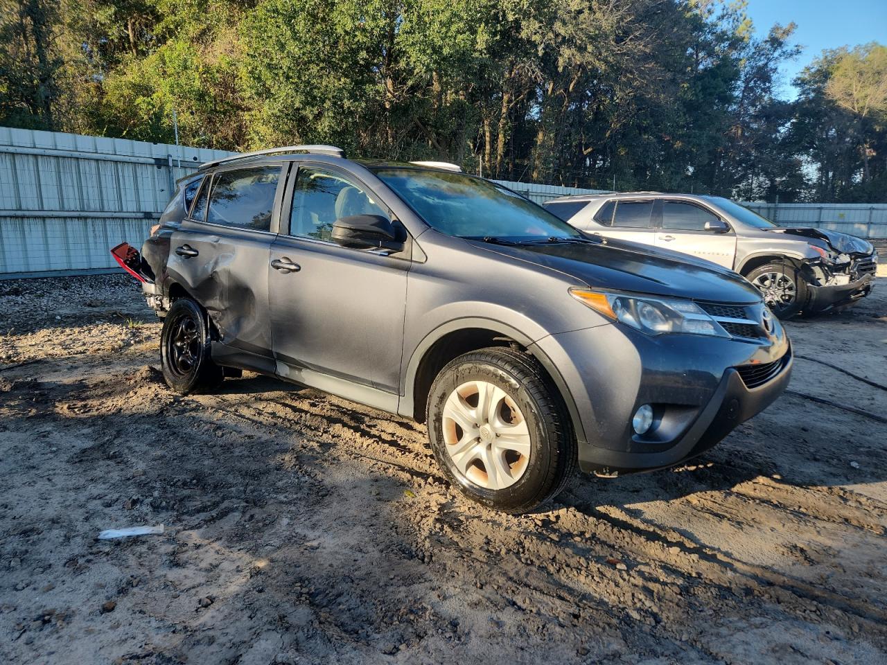 TOYOTA RAV4 LE