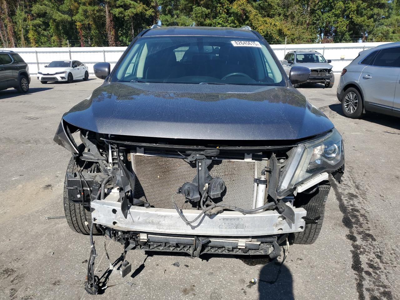 NISSAN PATHFINDER SV