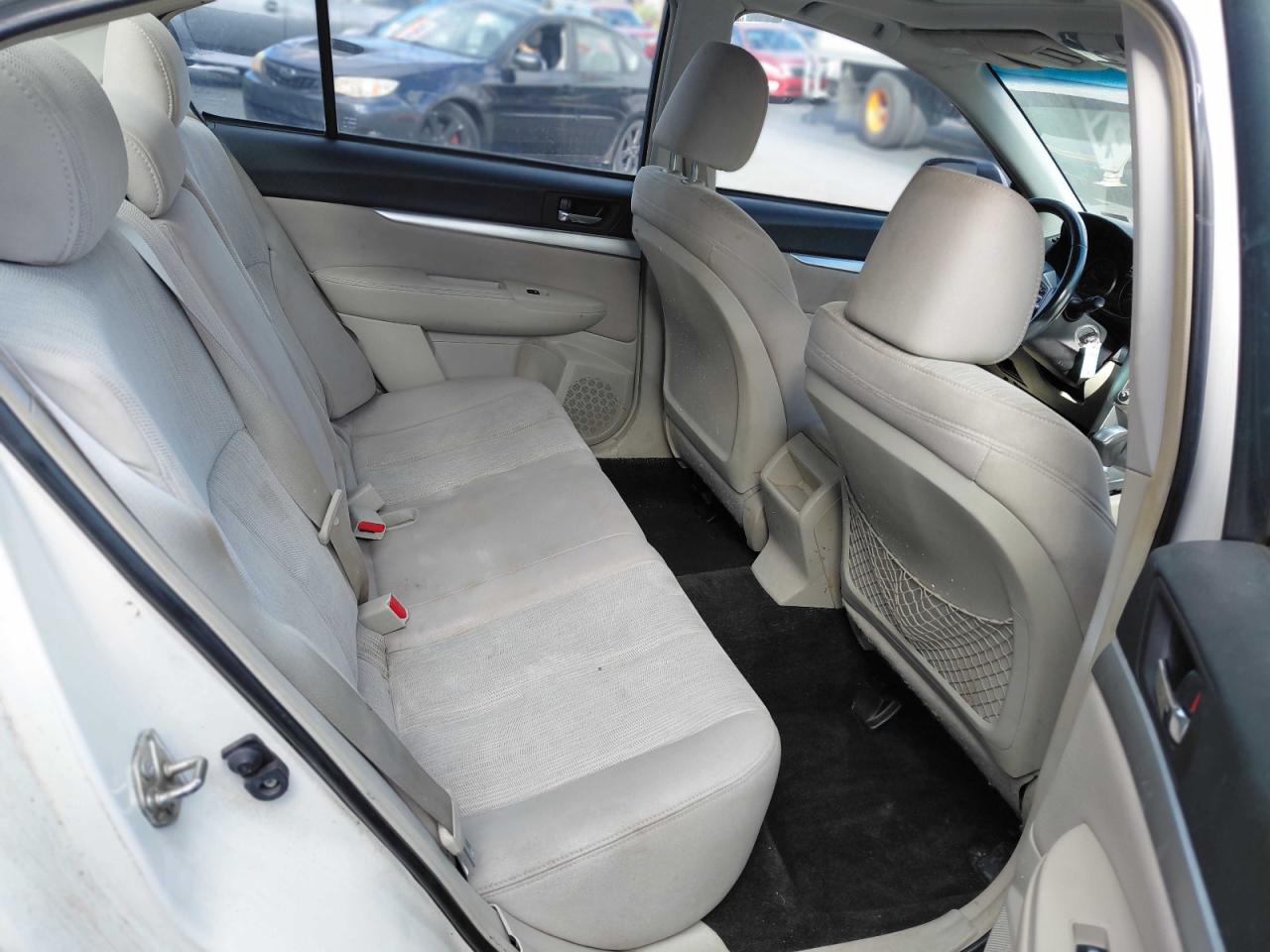 SUBARU LEGACY 2.5I PREMIUM