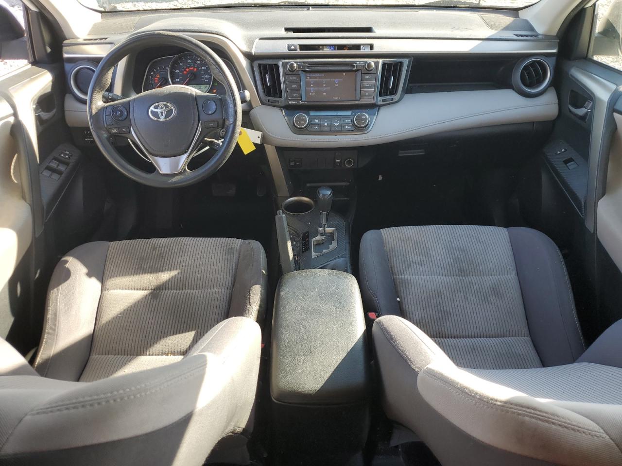 TOYOTA RAV4 XLE