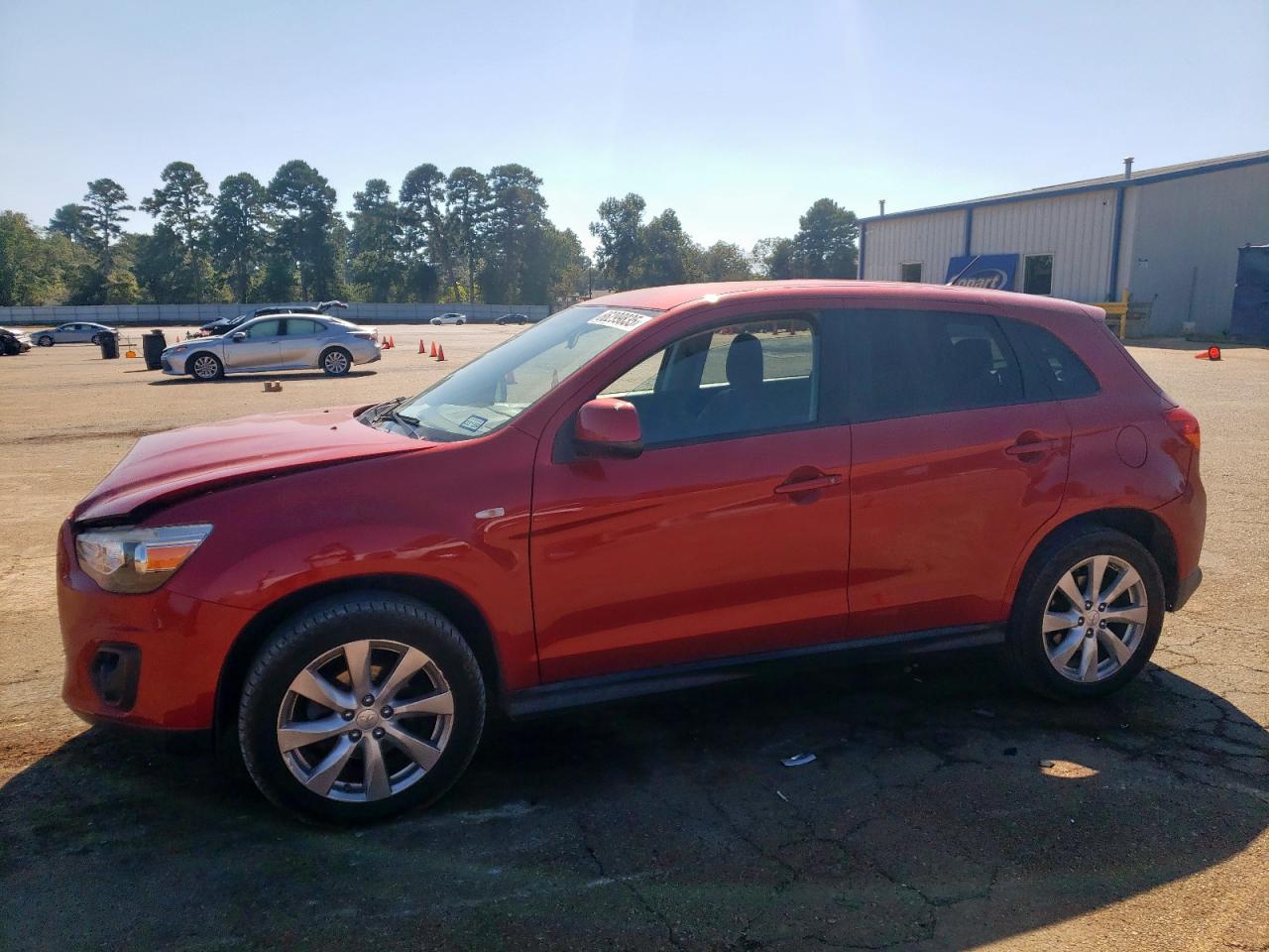 MITSUBISHI OUTLANDER ES