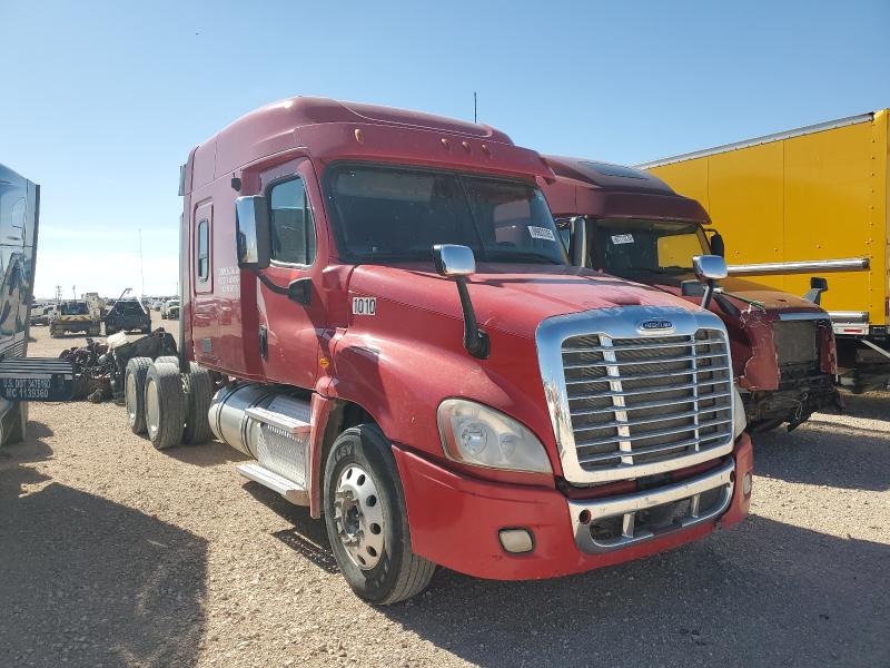 Global Auto Auctions: 2017 FREIGHTLINER CASCADIA 1