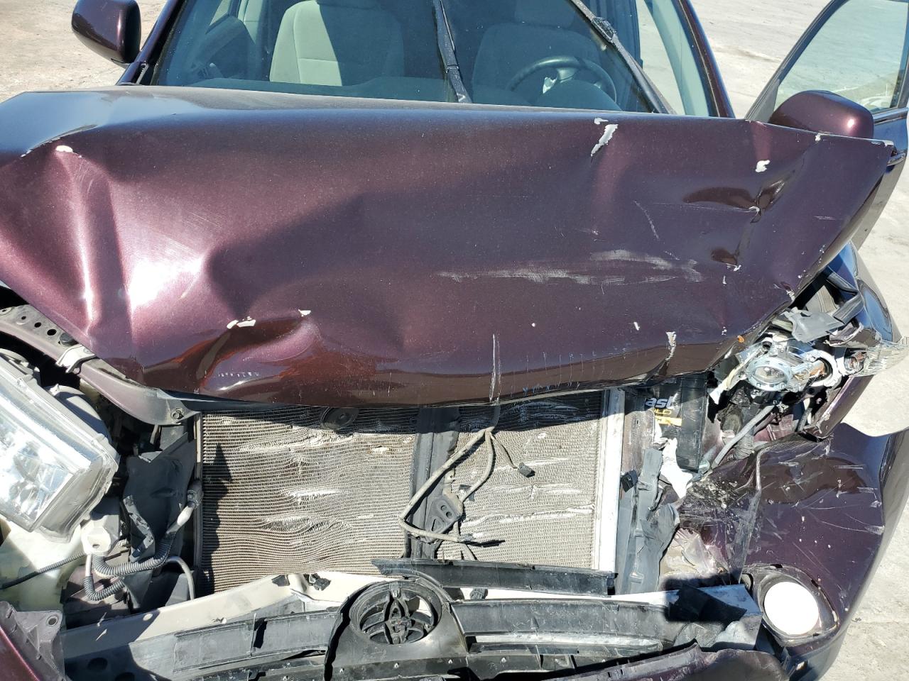 TOYOTA HIGHLANDER BASE