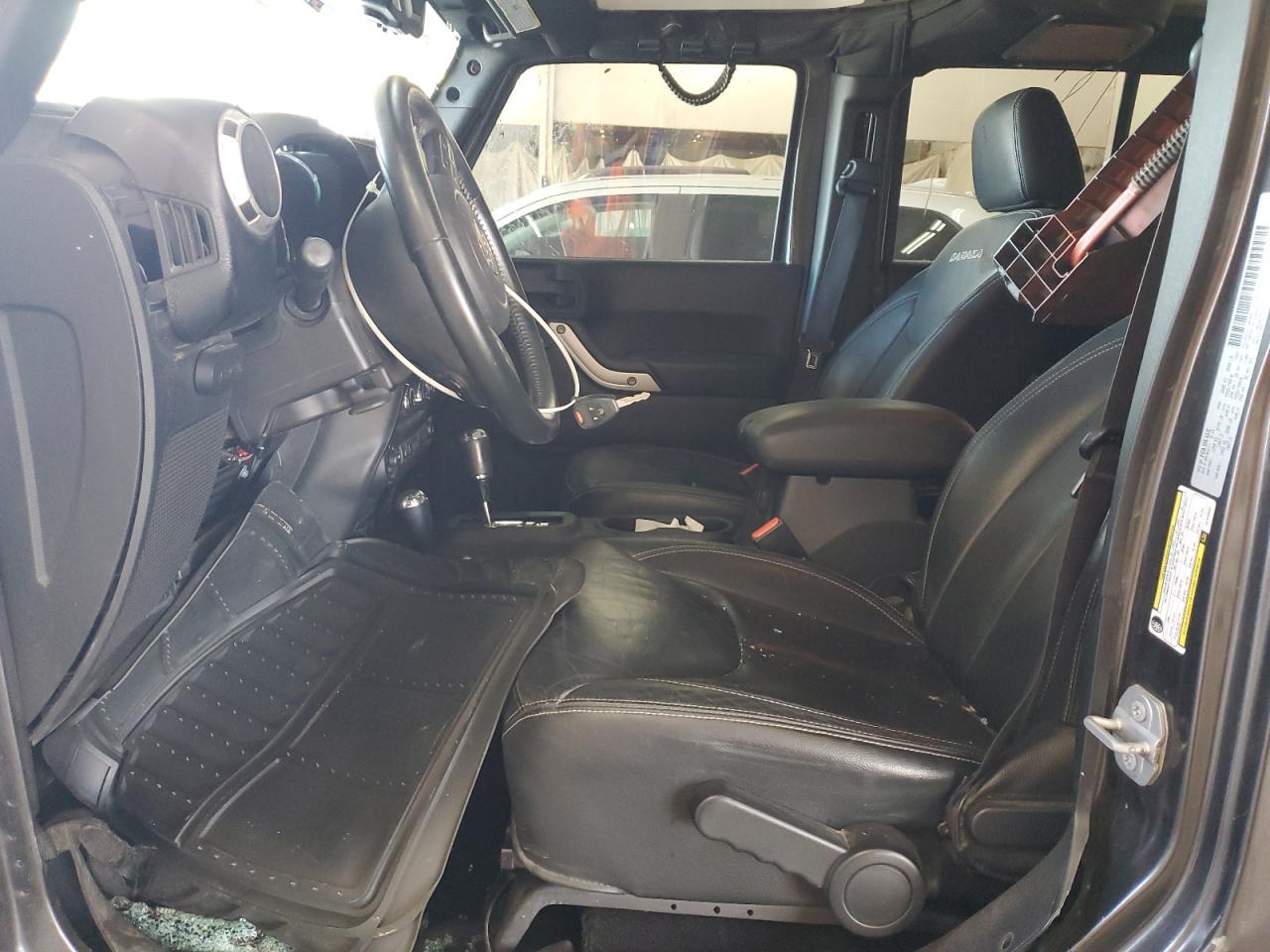 JEEP WRANGLER SAHARA