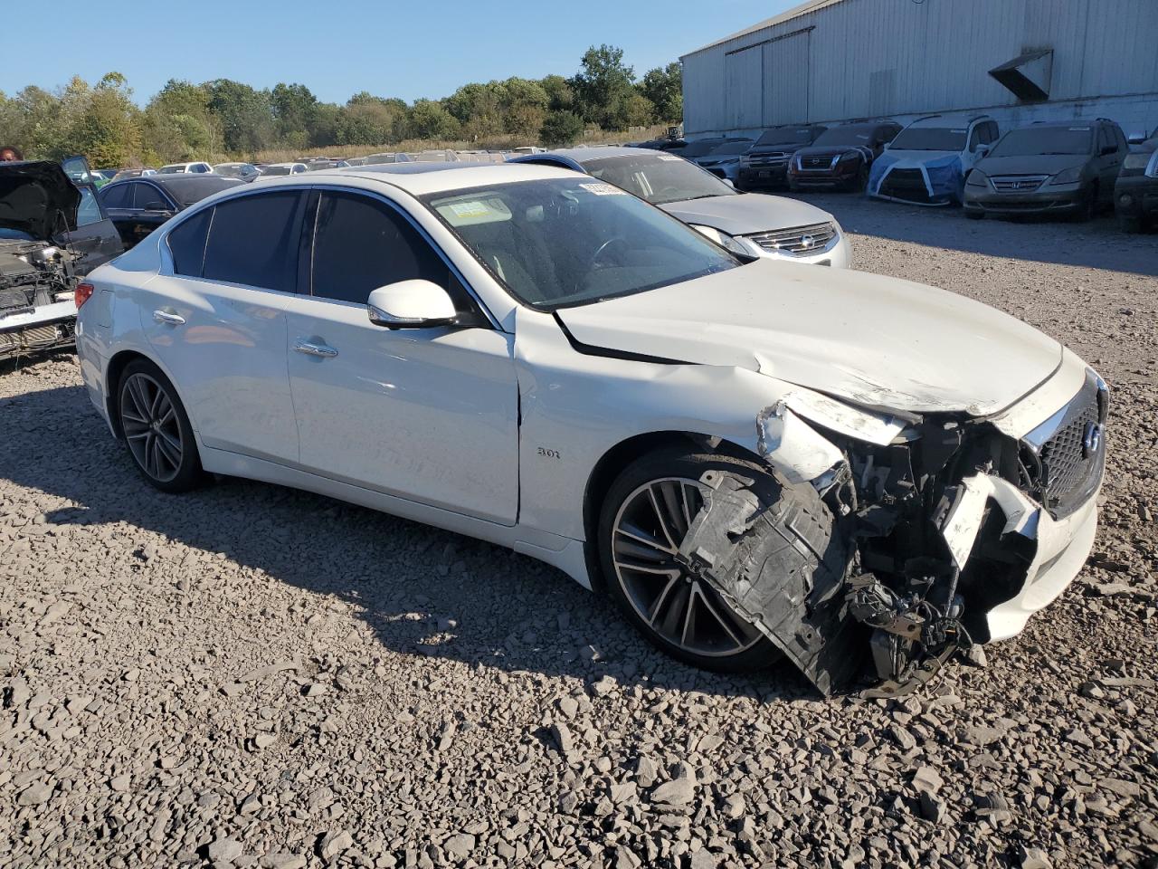 INFINITI Q50 PREMIUM