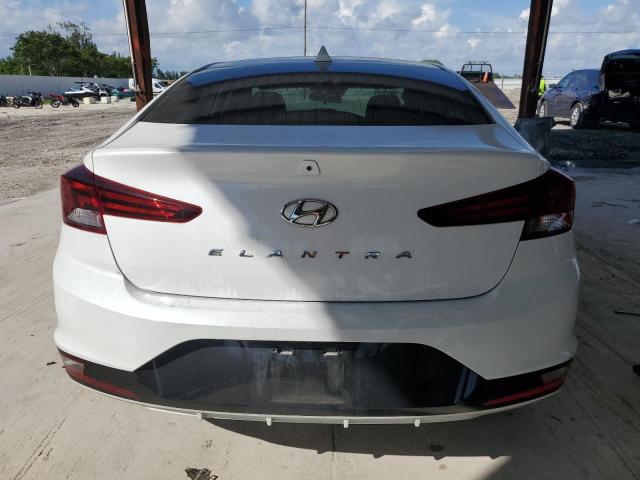 2019 HYUNDAI ELANTRA SE 5NPD84LF3KH416907
