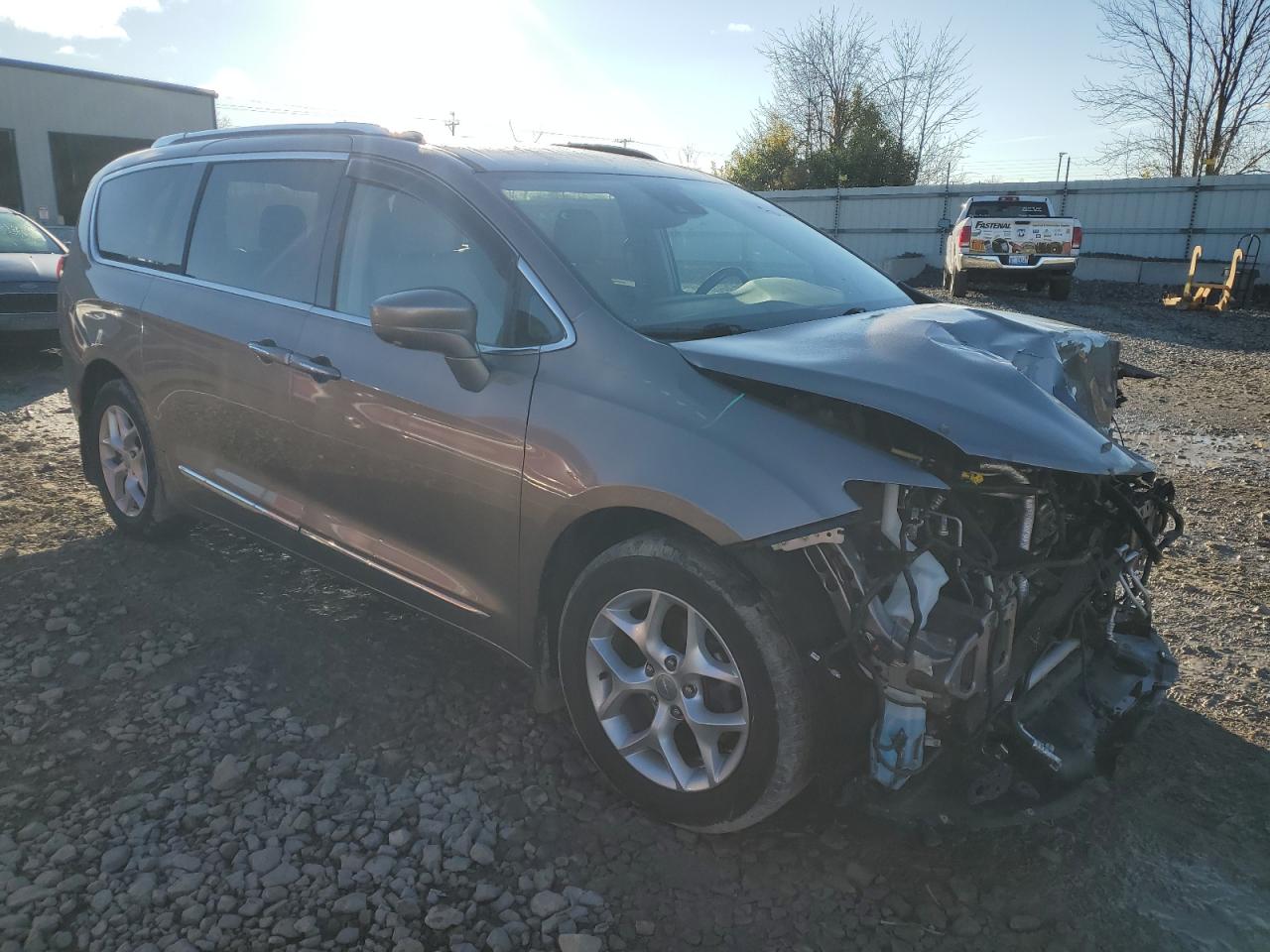 CHRYSLER PACIFICA TOURING L PLUS