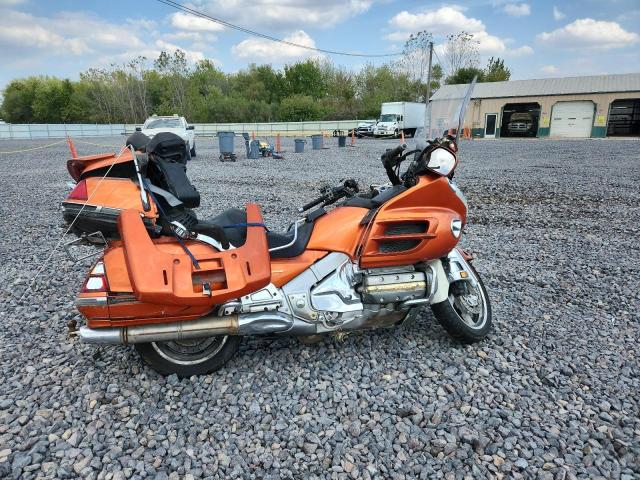 Global Auto Auctions: 2002 HONDA GL1800