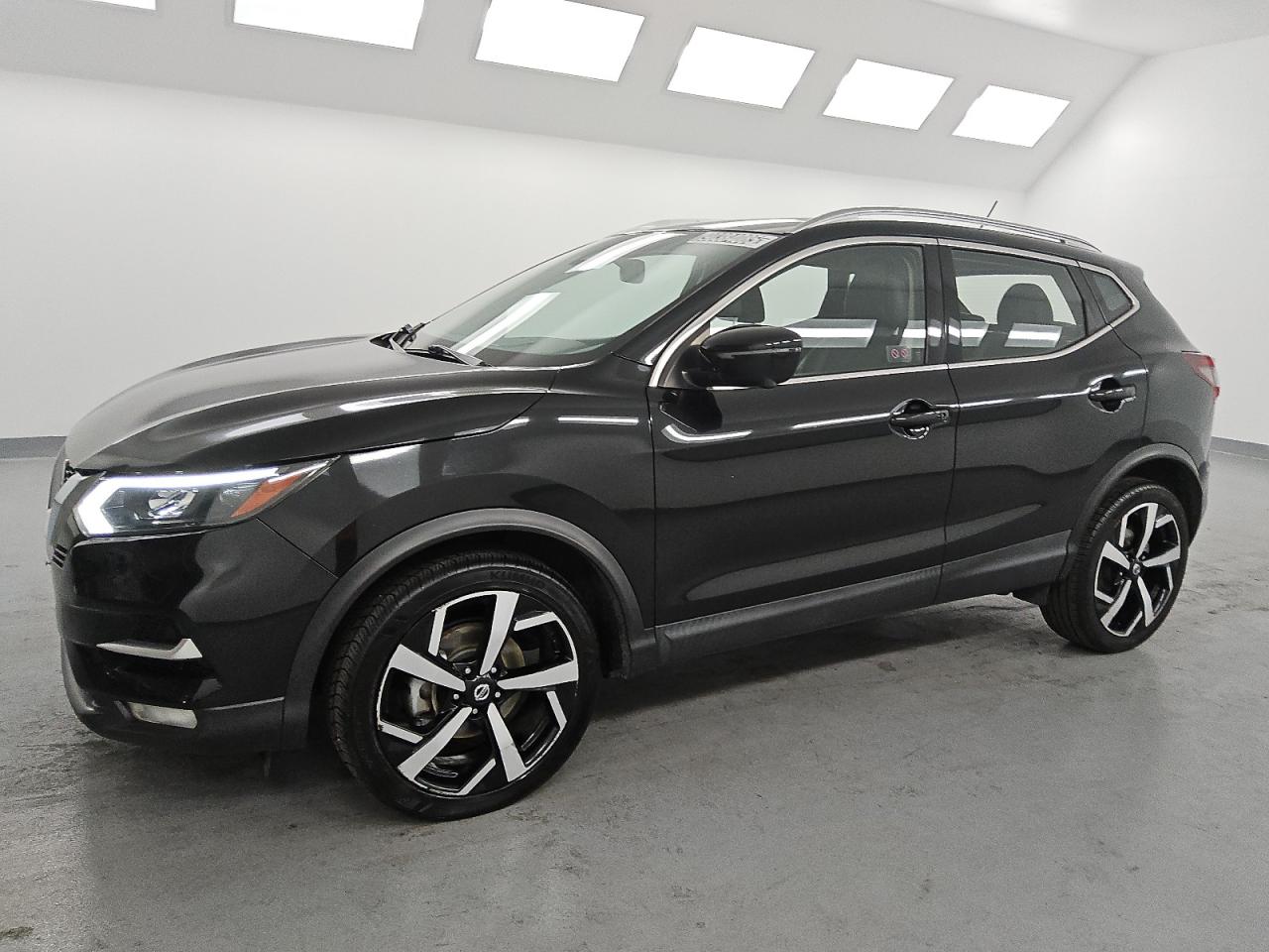 NISSAN ROGUE SPORT S