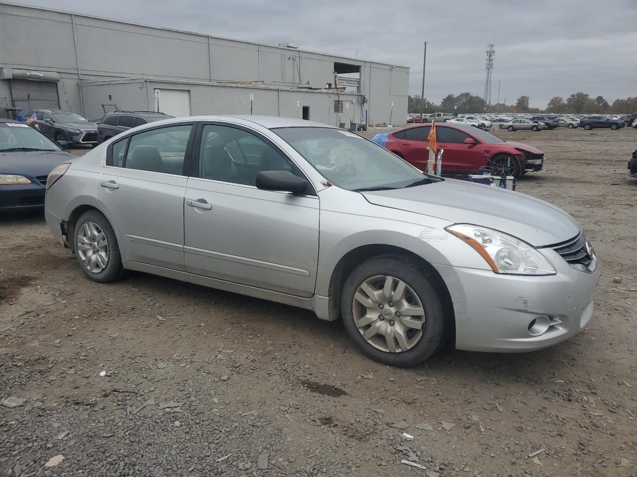 NISSAN ALTIMA BASE