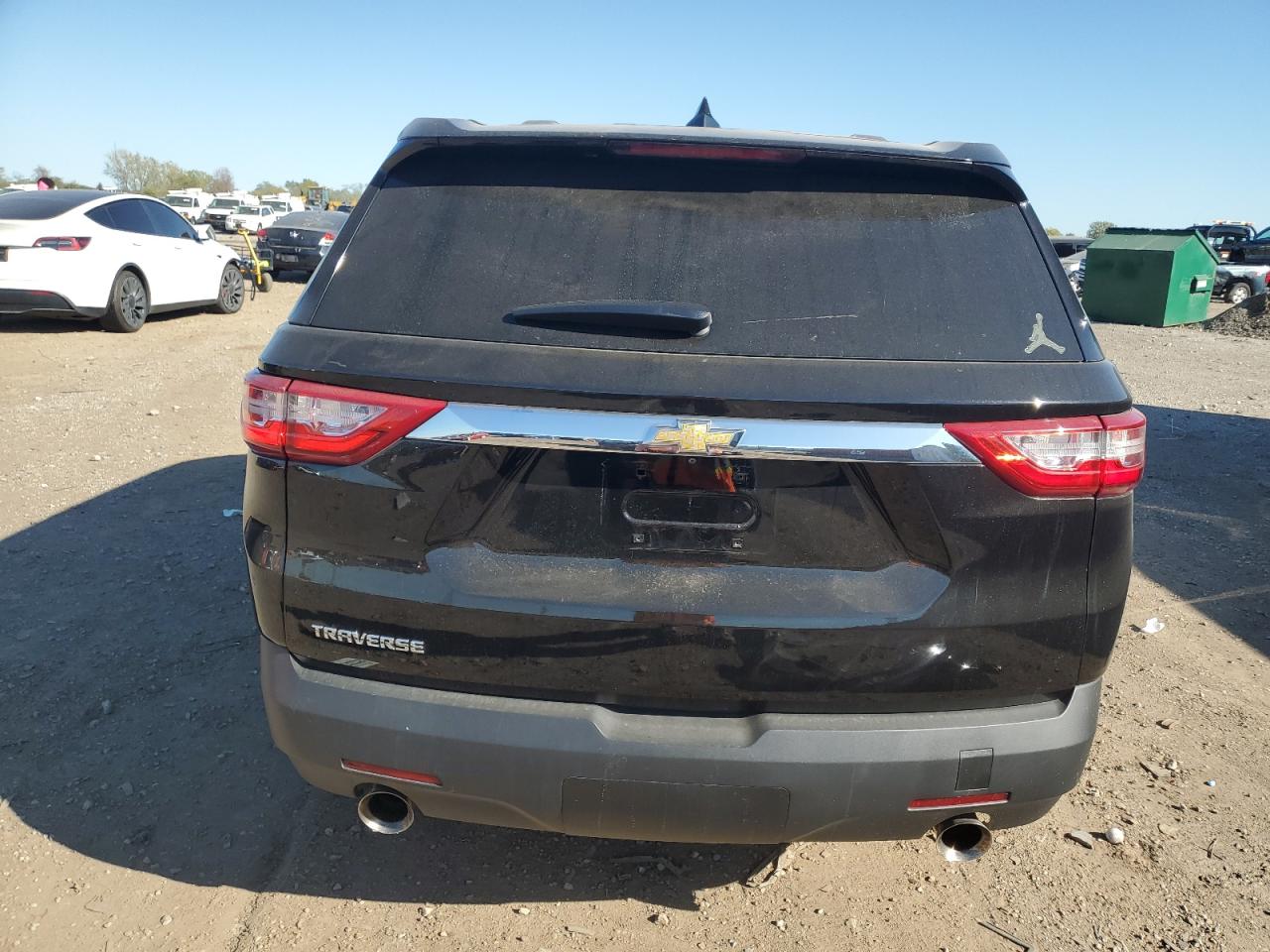 CHEVROLET TRAVERSE LS