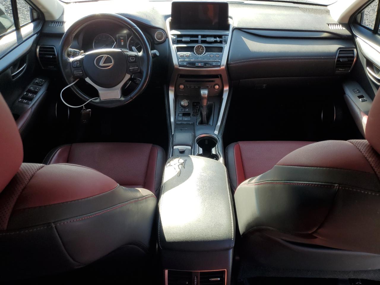 LEXUS NX 300 BASE