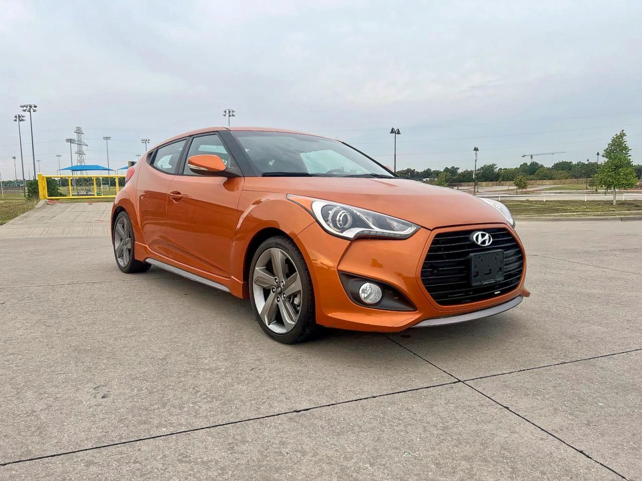 HYUNDAI VELOSTER TURBO