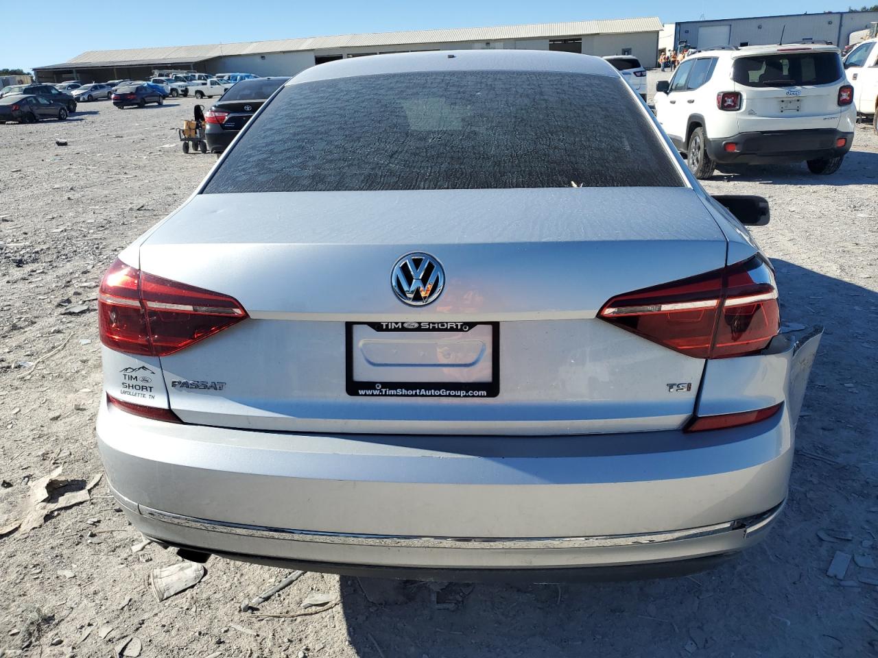 VOLKSWAGEN PASSAT S