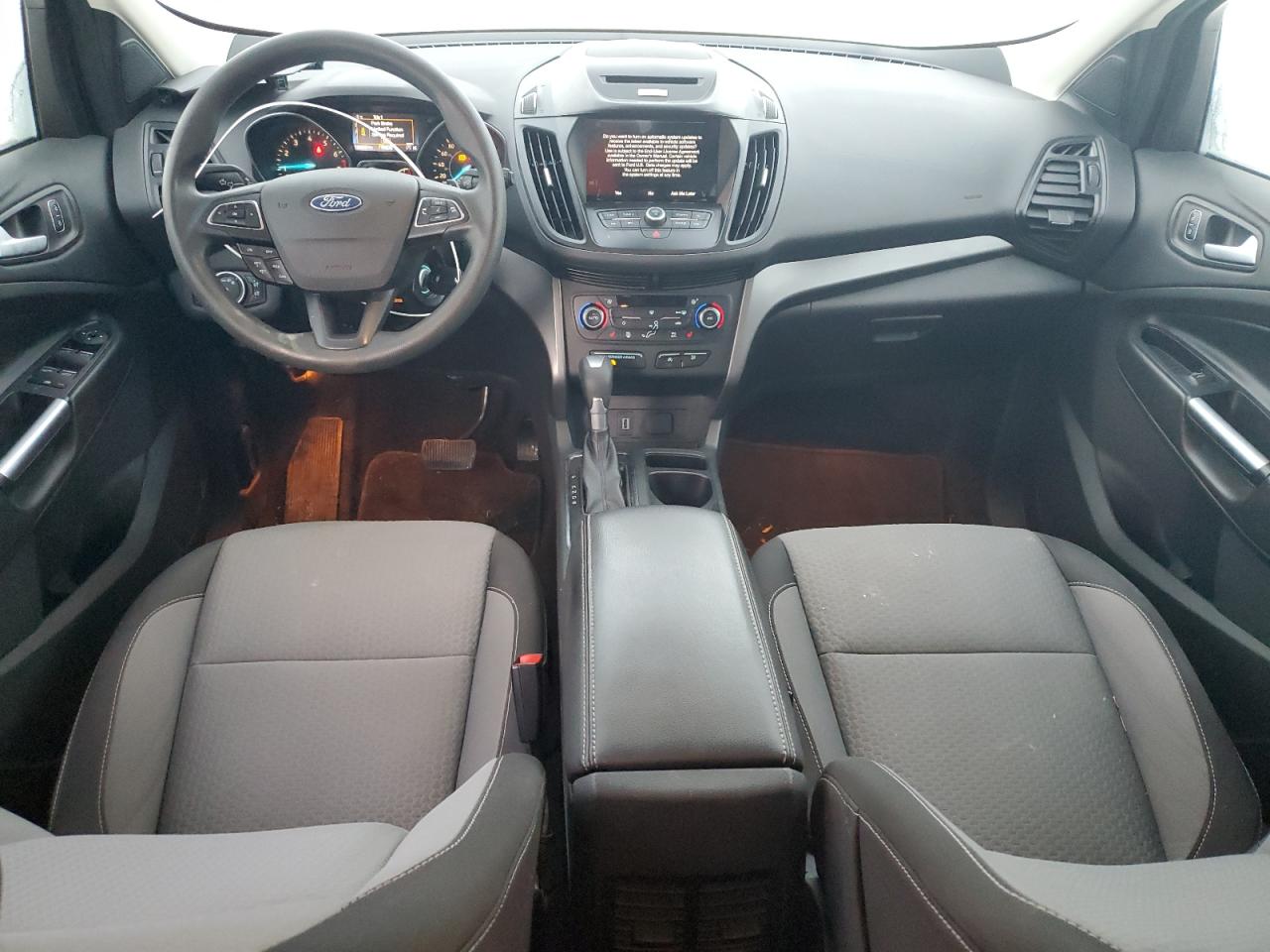 FORD ESCAPE SE