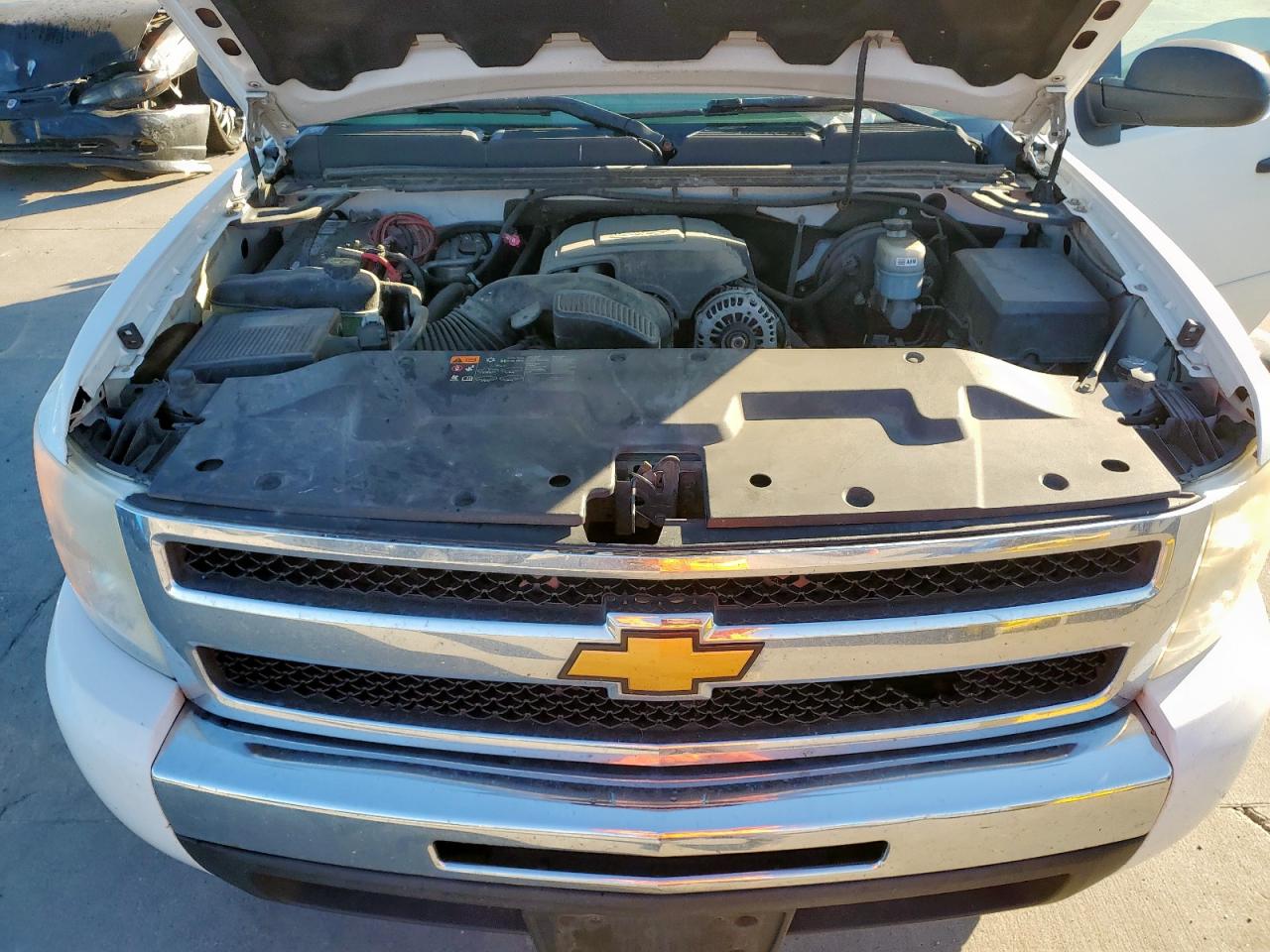 CHEVROLET SILVERADO C1500 LS