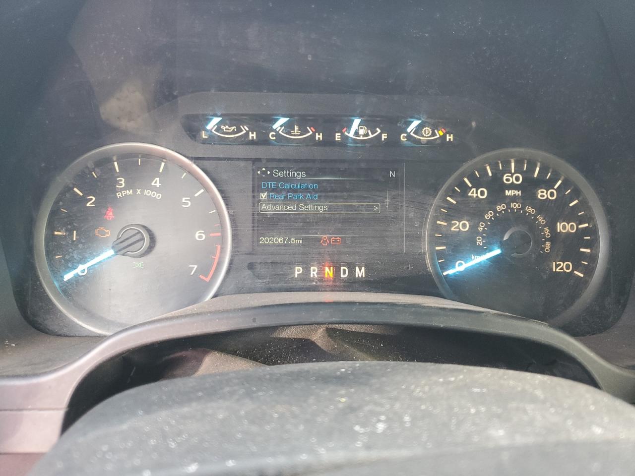 FORD F-150 SUPER CAB