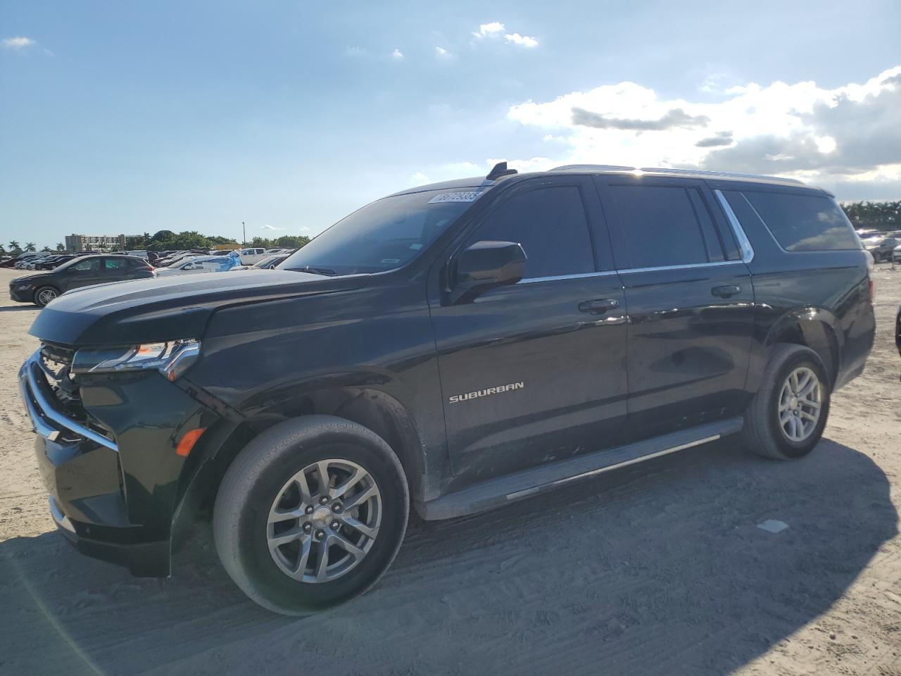 CHEVROLET SUBURBAN C1500 LT