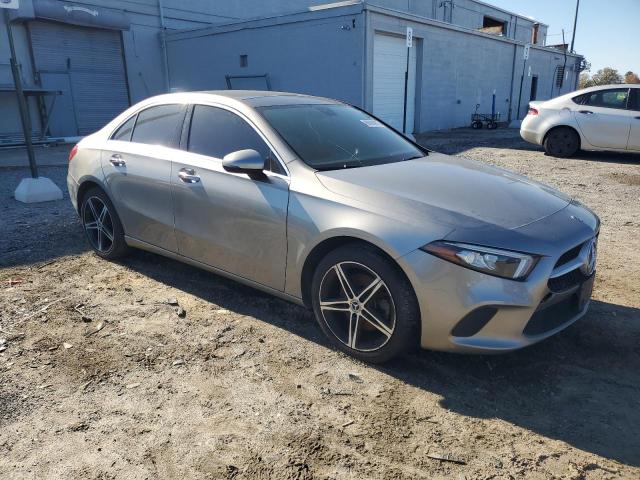 2019 MERCEDES-BENZ A 220 4MAT #3281505012