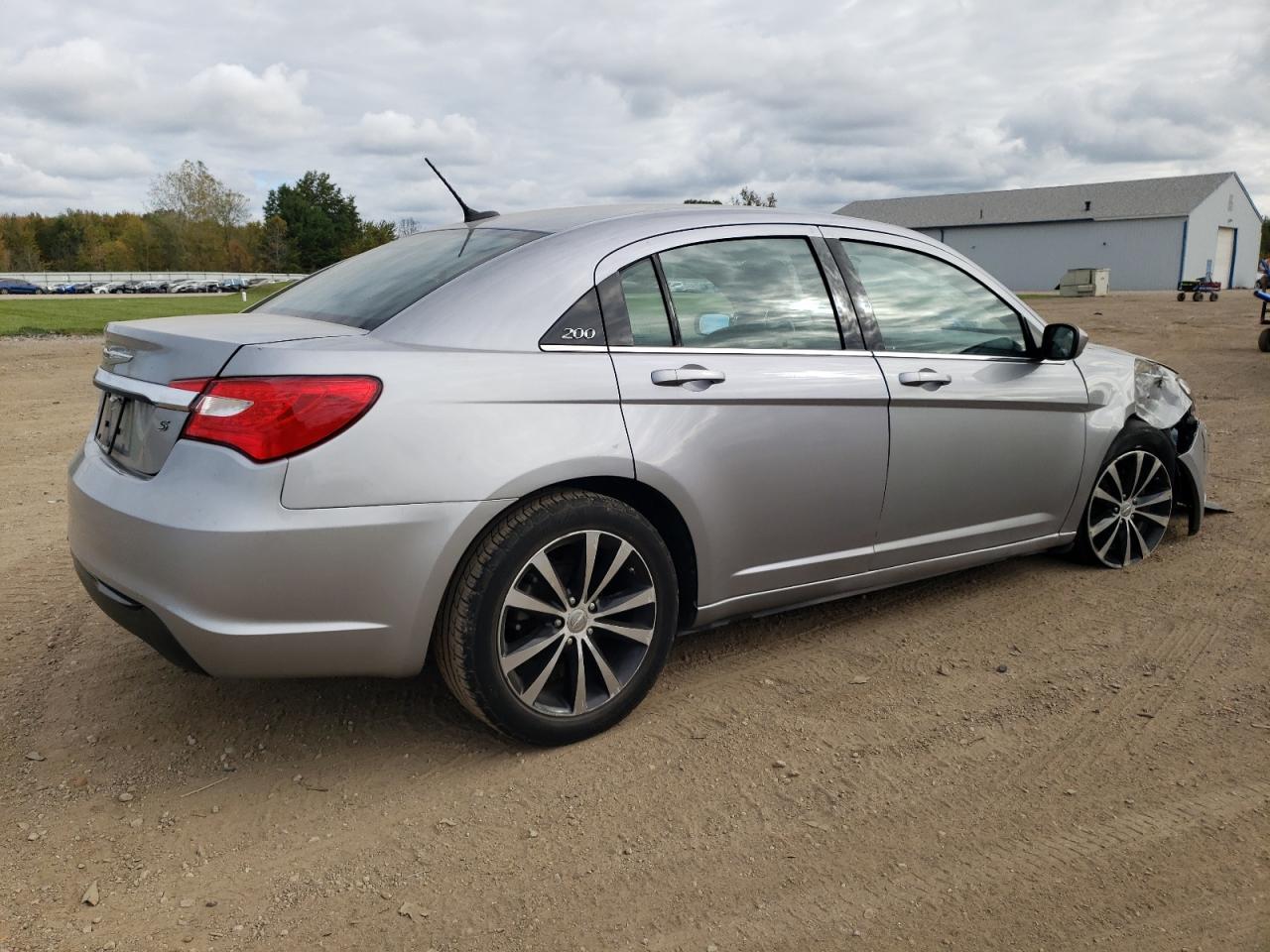 CHRYSLER 200 LIMITED