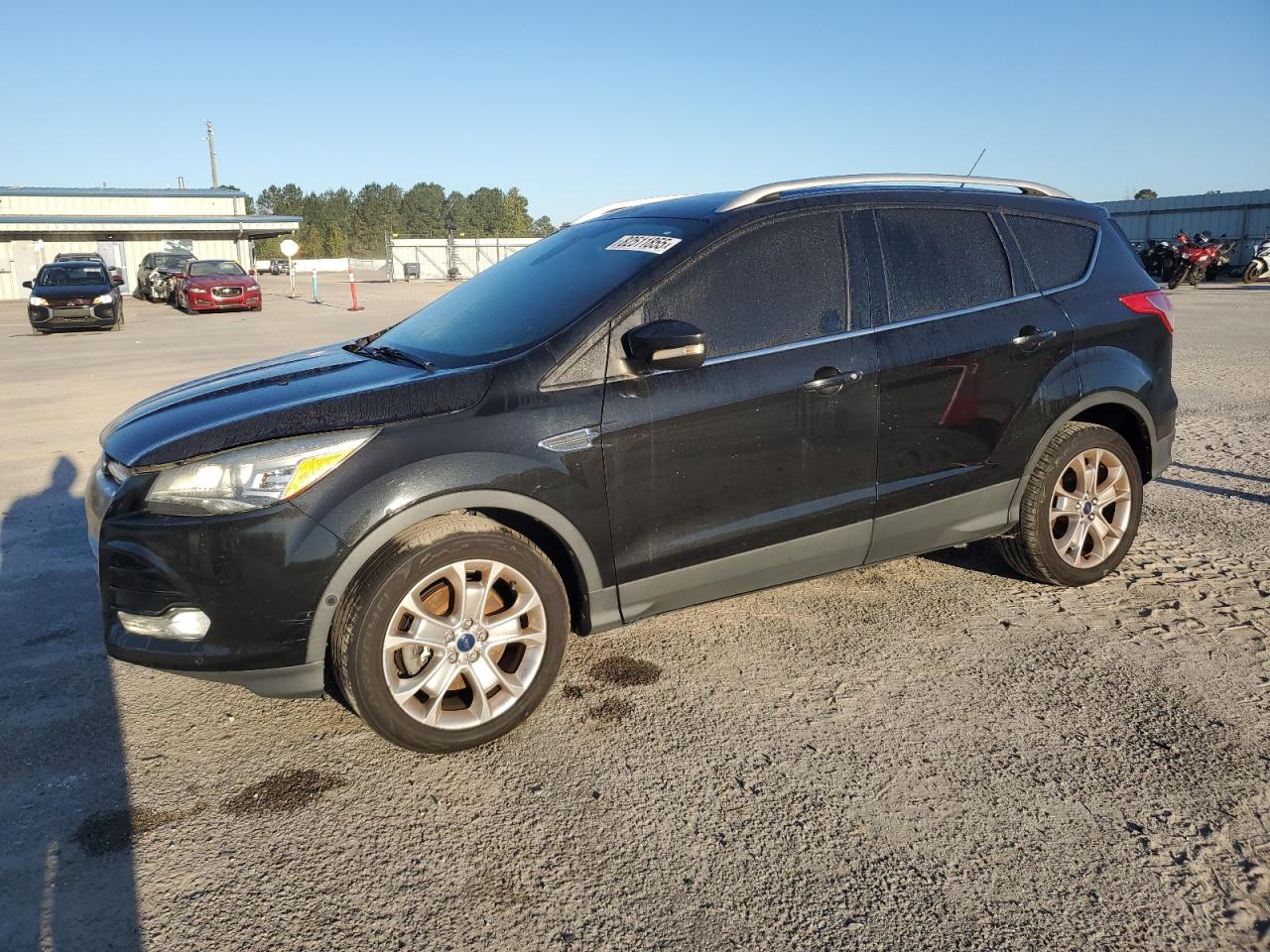 FORD ESCAPE TITANIUM