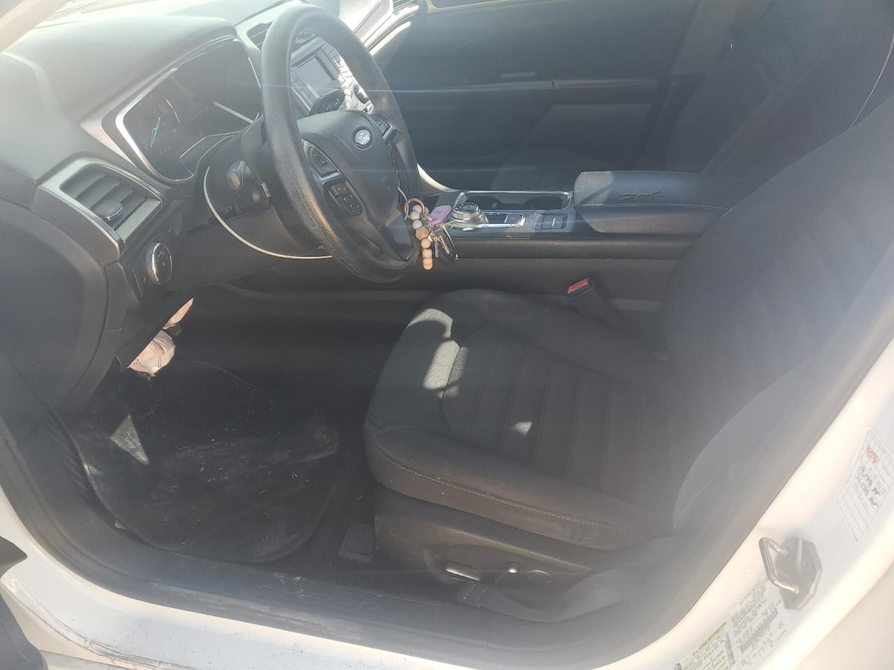 FORD FUSION SE HYBRID