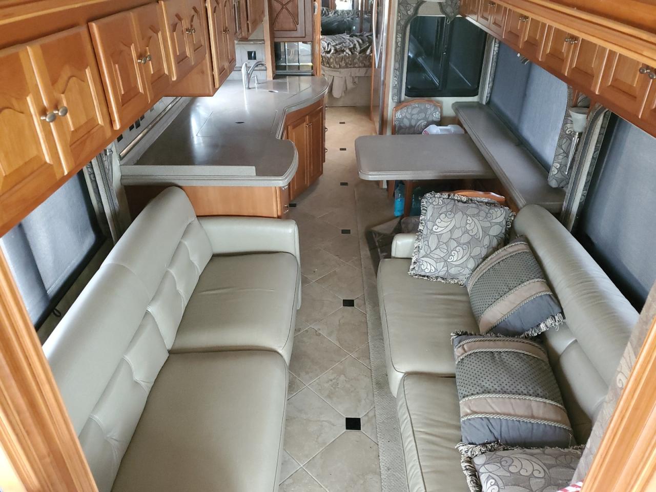 Lot #3290234207 2008 TIFFIN MOTORHOMES INC ALLEGRO BU