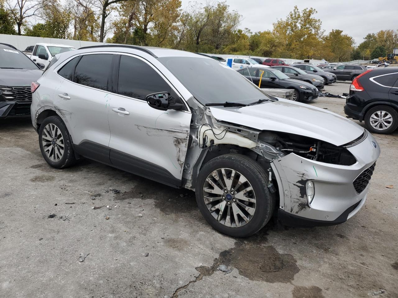 FORD ESCAPE TITANIUM