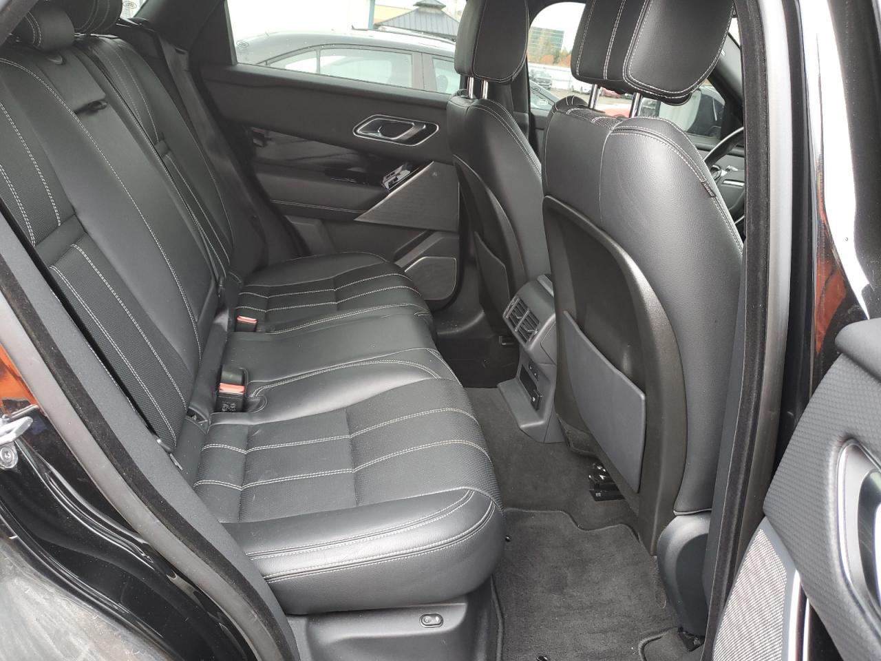 LAND ROVER RANGE ROVER R-DYNAMIC SE