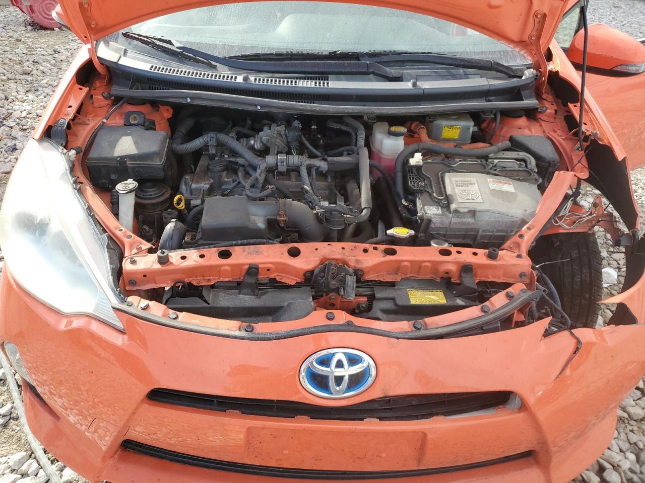TOYOTA PRIUS C