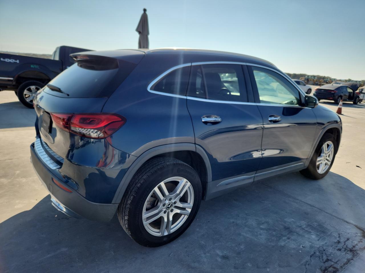 Lot #3304506437 2021 MERCEDES-BENZ GLA 250