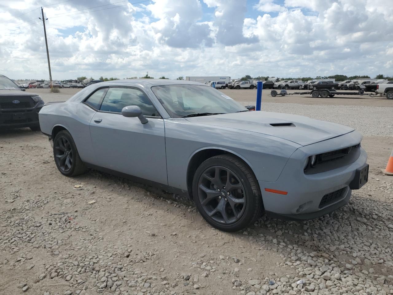 DODGE CHALLENGER SXT
