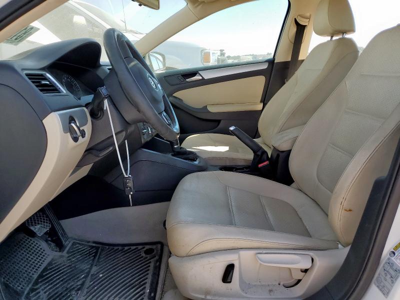 2014 VOLKSWAGEN JETTA SE - 3VWD07AJ9EM437806