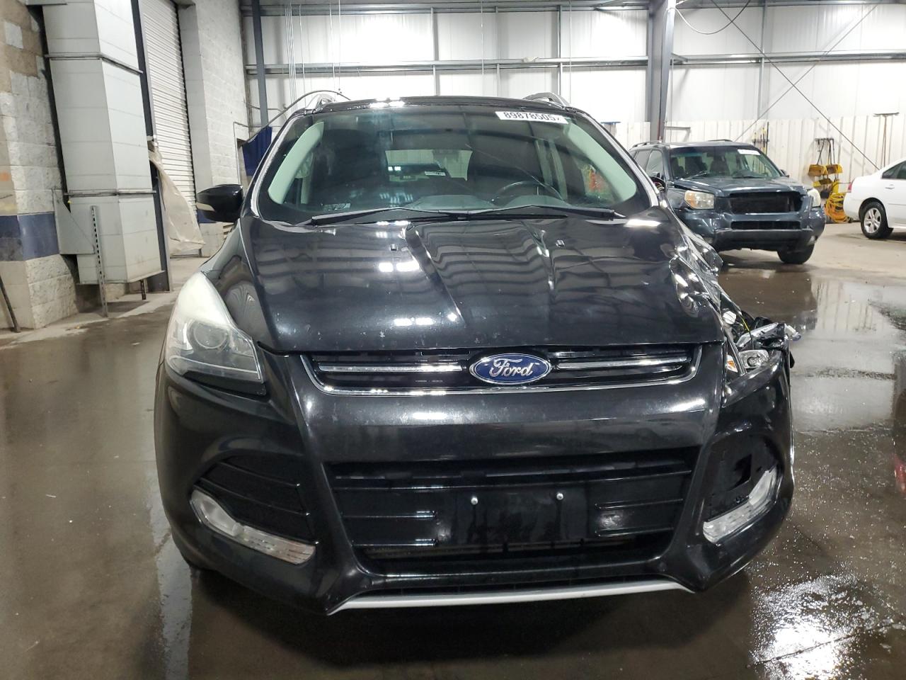 FORD ESCAPE TITANIUM