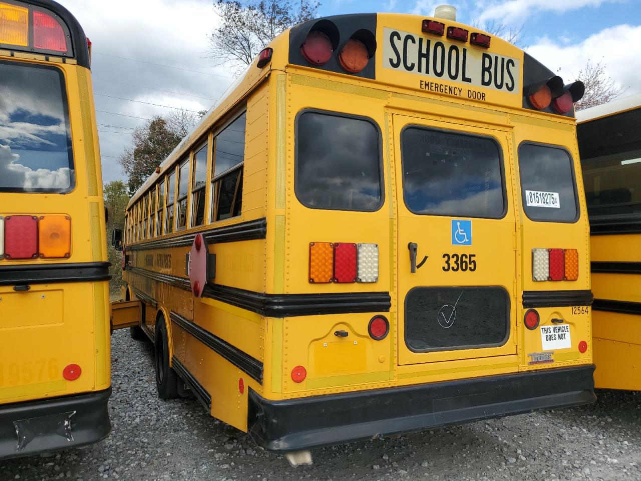Lot #3273801355 2010 THOMAS SCHOOL BUS