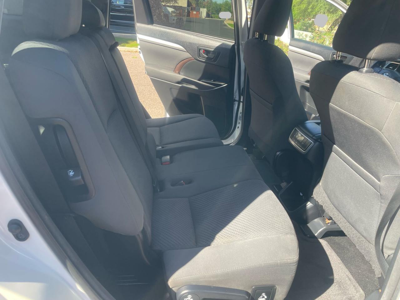 TOYOTA HIGHLANDER LE