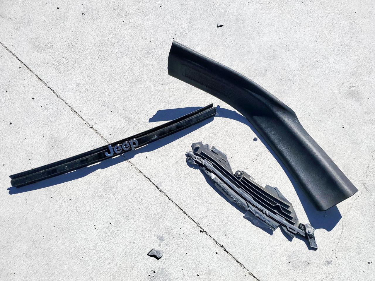 JEEP GRAND CHEROKEE SUMMIT