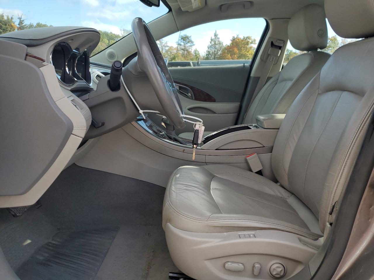 BUICK LACROSSE PREMIUM