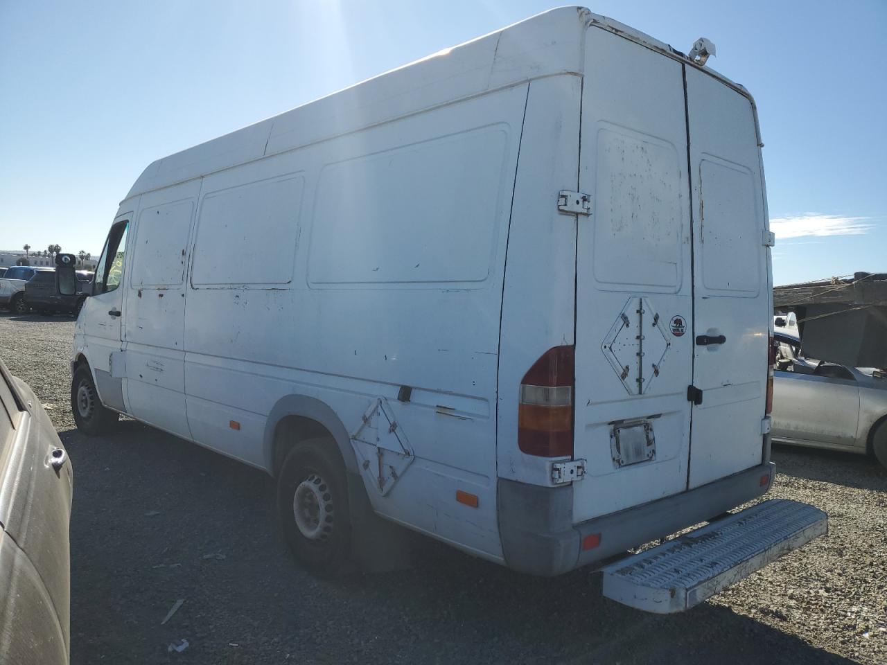 Lot #3270858450 2004 SPNR 2500 SPRINTER
