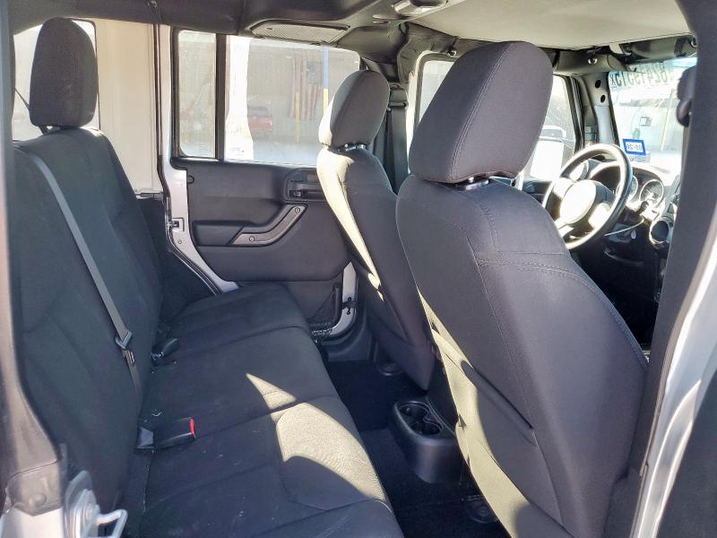 2015 JEEP WRANGLER U - 1C4BJWDG9FL624399