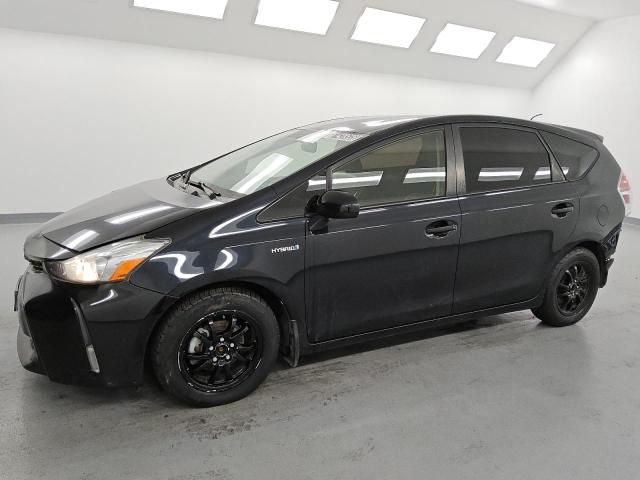 TOYOTA PRIUS V