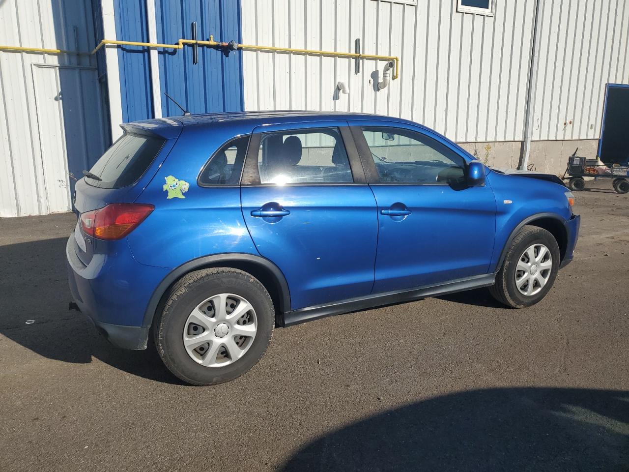 MITSUBISHI OUTLANDER SE