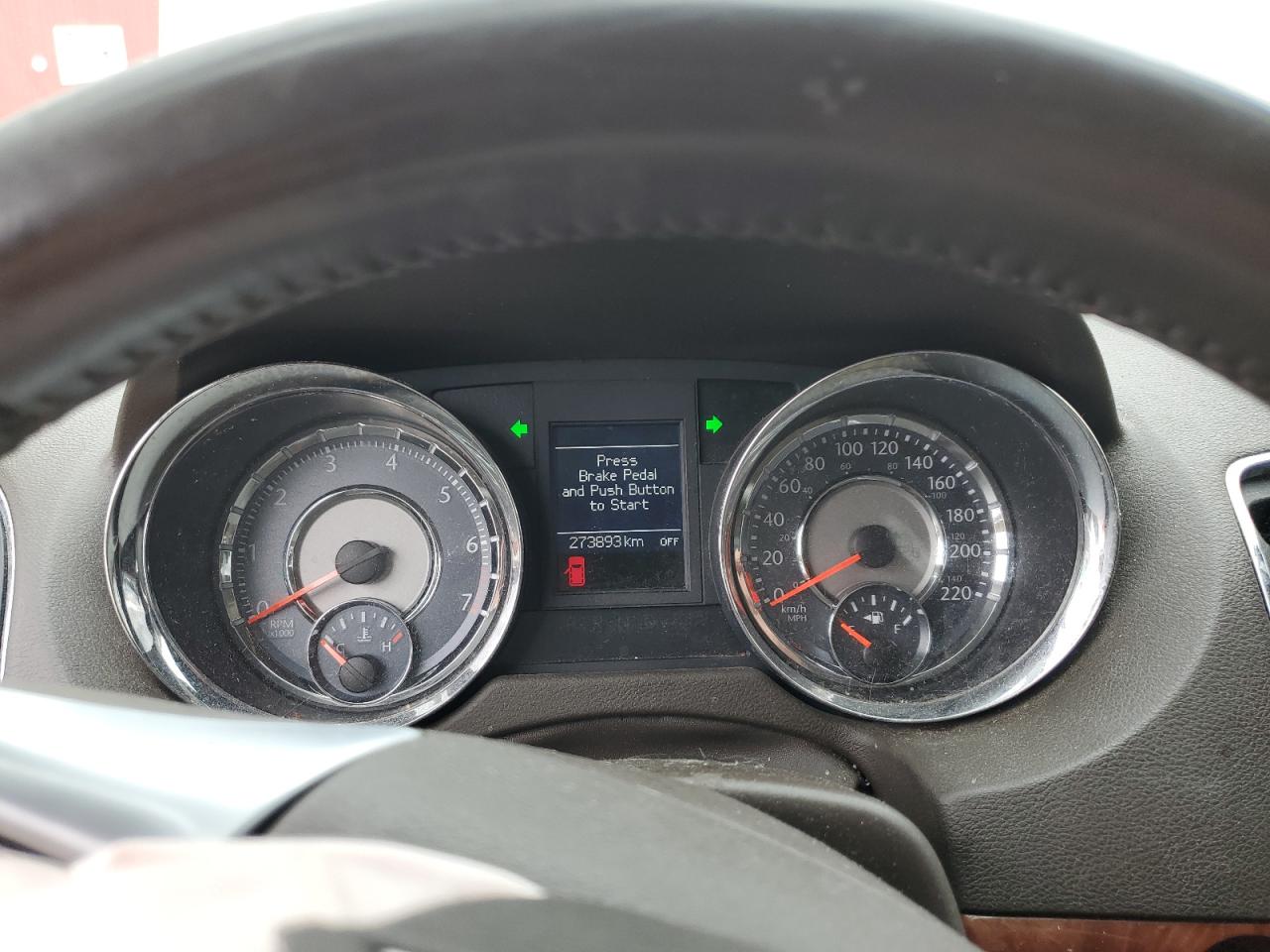 CHRYSLER TOWN & COUNTRY TOURING