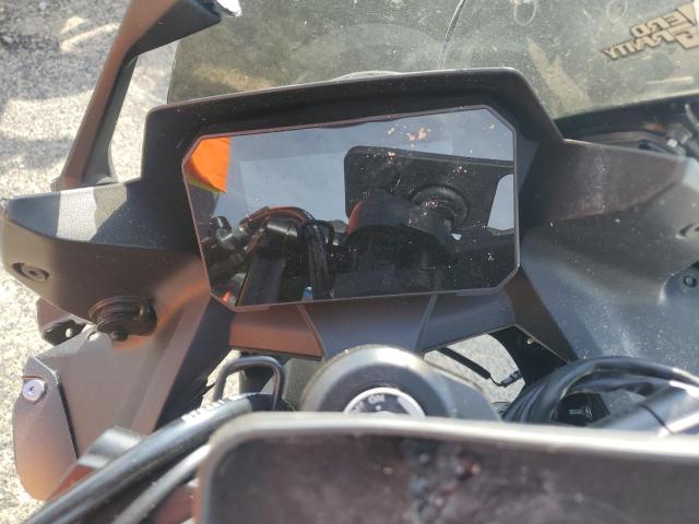 2025 SUZUKI GSX800 F - JS1EM13B6S7101836